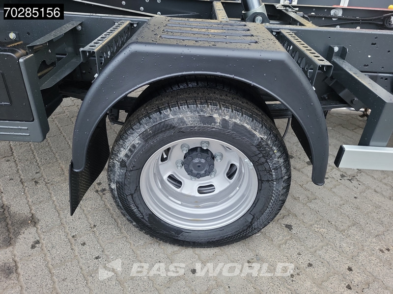 Leasing Iveco Daily 35C21 3.0L 210PK Automaat Open Laadbak 2025 model ACC Airco CarPlay Pritsche Pickup Open Box Airco Iveco Daily 35C21 3.0L 210PK Automaat Open Laadbak 2025 model ACC Airco CarPlay Pritsche Pickup Open Box Airco: afbeelding 9