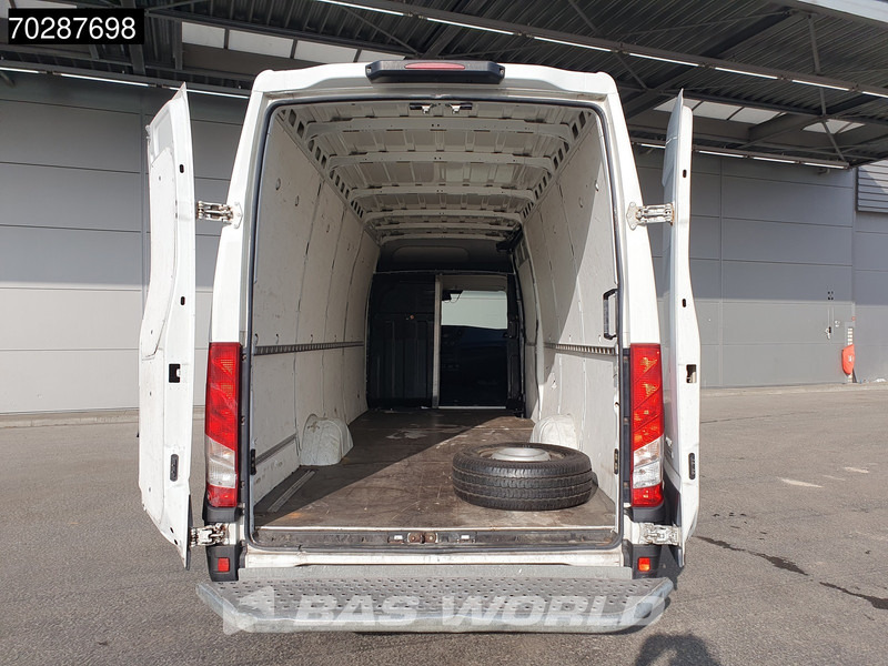 Iveco Daily 35S14 Automaat L3H2 3,5t Trekgewicht Airco Cruise Camera Euro6 L4H2 16m3 Airco Cruise control - Gesloten bestelwagen: afbeelding 3 Iveco Daily 35S14 Automaat L3H2 3,5t Trekgewicht Airco Cruise Camera Euro6 L4H2 16m3 Airco Cruise control - Gesloten bestelwagen: afbeelding 3