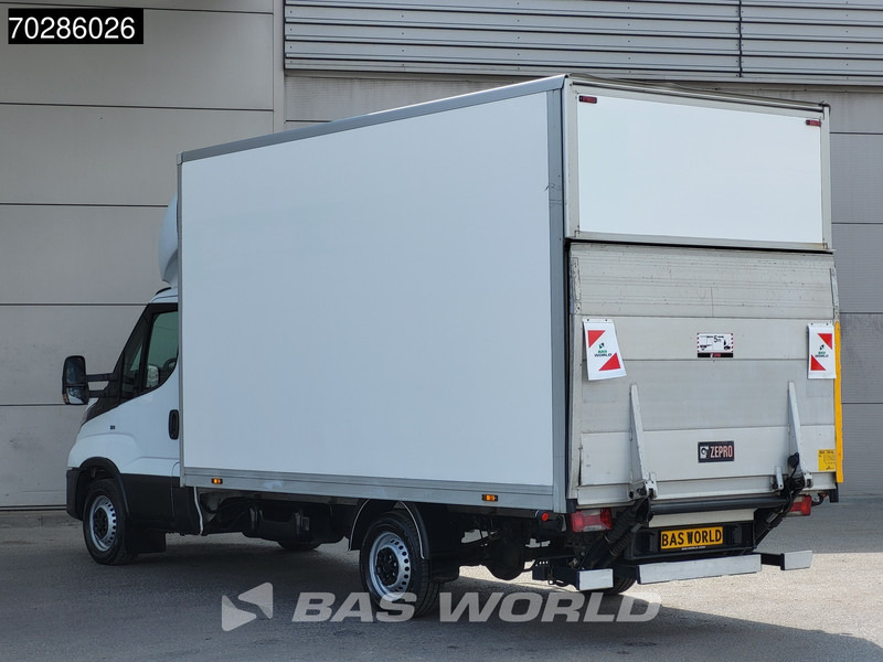 Iveco Daily 35S14 Laadklep Zijdeur Bakwagen Airco Cruise Euro6 Meubelbak Koffer 20m3 Airco Cruise control - Bestelwagen gesloten laadbak: afbeelding 2 Iveco Daily 35S14 Laadklep Zijdeur Bakwagen Airco Cruise Euro6 Meubelbak Koffer 20m3 Airco Cruise control - Bestelwagen gesloten laadbak: afbeelding 2