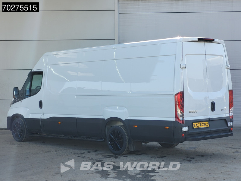 Iveco Daily 35S16 Automaat Black Edition L3H2 Camera Airco Parkeersensoren L4H2 16m3 Airco - Gesloten bestelwagen: afbeelding 3 Iveco Daily 35S16 Automaat Black Edition L3H2 Camera Airco Parkeersensoren L4H2 16m3 Airco - Gesloten bestelwagen: afbeelding 3
