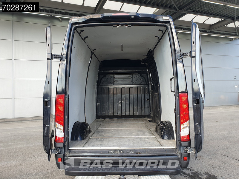 Iveco Daily 35S16 Automaat L2H2 3,5t Trekhaak Airco Cruise Camera Euro6 L2 11m3 Airco Trekhaak Cruise control - Gesloten bestelwagen: afbeelding 3 Iveco Daily 35S16 Automaat L2H2 3,5t Trekhaak Airco Cruise Camera Euro6 L2 11m3 Airco Trekhaak Cruise control - Gesloten bestelwagen: afbeelding 3