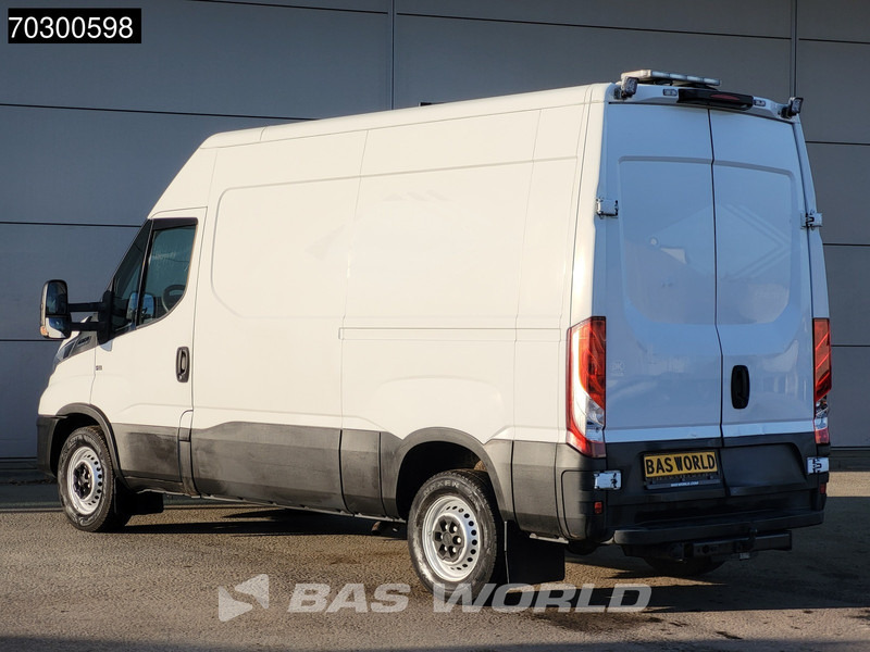 Iveco Daily 35S16 Automaat L2H2 3,5t Trekhaak Navi Airco Cruise Camera Standkachel Euro6 L2 Airco Trekhaak - Gesloten bestelwagen: afbeelding 2 Iveco Daily 35S16 Automaat L2H2 3,5t Trekhaak Navi Airco Cruise Camera Standkachel Euro6 L2 Airco Trekhaak - Gesloten bestelwagen: afbeelding 2