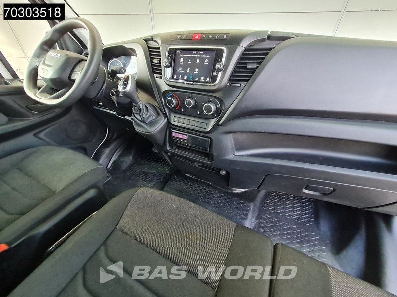 Kipper bestelwagen Iveco Daily 35S16 Driezijdige Automaat Kipper Dubbel Cabine 3,5t Trekhaak 160PK Airco Camera Euro6 Tipper Benne Kieper Airco Trekhaak: afbeelding 12 Kipper bestelwagen Iveco Daily 35S16 Driezijdige Automaat Kipper Dubbel Cabine 3,5t Trekhaak 160PK Airco Camera Euro6 Tipper Benne Kieper Airco Trekhaak: afbeelding 12