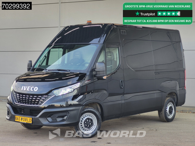 Iveco Daily 35S18 3.0L Automaat L2H2 180PK ACC LED Navi Airco 3,5t Trekgewicht Euro6 L2H2 Airco - Gesloten bestelwagen: afbeelding 1 Iveco Daily 35S18 3.0L Automaat L2H2 180PK ACC LED Navi Airco 3,5t Trekgewicht Euro6 L2H2 Airco - Gesloten bestelwagen: afbeelding 1