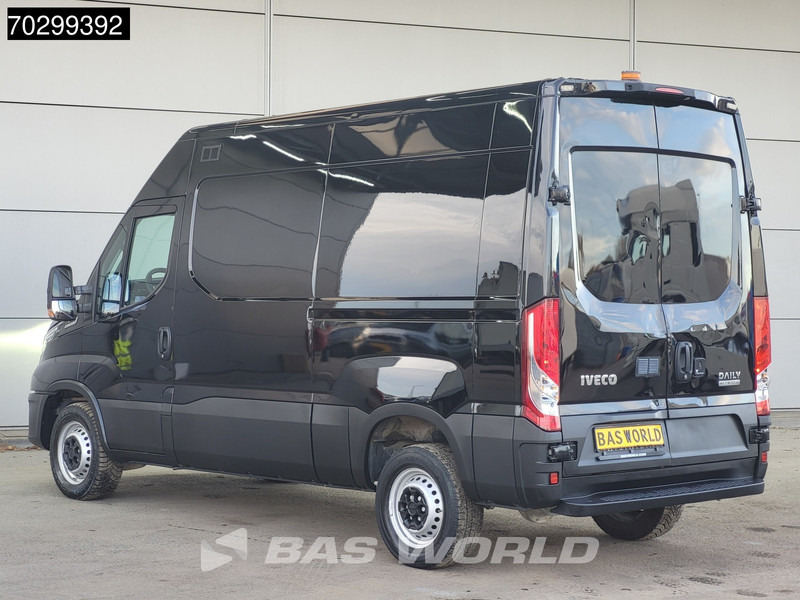 Iveco Daily 35S18 3.0L Automaat L2H2 180PK ACC LED Navi Airco 3,5t Trekgewicht Euro6 L2H2 Airco - Gesloten bestelwagen: afbeelding 2 Iveco Daily 35S18 3.0L Automaat L2H2 180PK ACC LED Navi Airco 3,5t Trekgewicht Euro6 L2H2 Airco - Gesloten bestelwagen: afbeelding 2