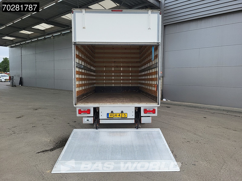 Iveco Daily 35S18 3.0L Laadklep Bakwagen Airco Lat om Lat Euro6 Meubelbak Koffer 20m3 Airco - Bestelwagen gesloten laadbak: afbeelding 3 Iveco Daily 35S18 3.0L Laadklep Bakwagen Airco Lat om Lat Euro6 Meubelbak Koffer 20m3 Airco - Bestelwagen gesloten laadbak: afbeelding 3