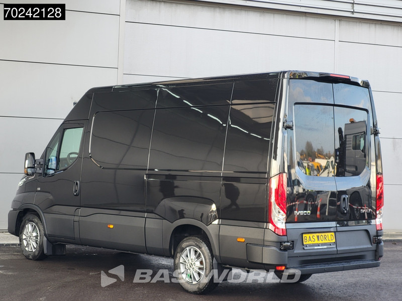 Iveco Daily 35S21 3.0L Automaat L2H2 210PK 2025-Model 3,5t Trekgewicht ACC LED Navi LM-Velgen Camera Euro6 L2 12m3 Airco - Gesloten bestelwagen: afbeelding 2 Iveco Daily 35S21 3.0L Automaat L2H2 210PK 2025-Model 3,5t Trekgewicht ACC LED Navi LM-Velgen Camera Euro6 L2 12m3 Airco - Gesloten bestelwagen: afbeelding 2