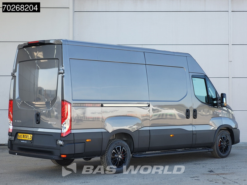 Iveco Daily 35S21 Automaat Black Edition 2025 model L2H2 ACC LED CarPlay Velgen Camera 12m3 Airco - Gesloten bestelwagen: afbeelding 5 Iveco Daily 35S21 Automaat Black Edition 2025 model L2H2 ACC LED CarPlay Velgen Camera 12m3 Airco - Gesloten bestelwagen: afbeelding 5