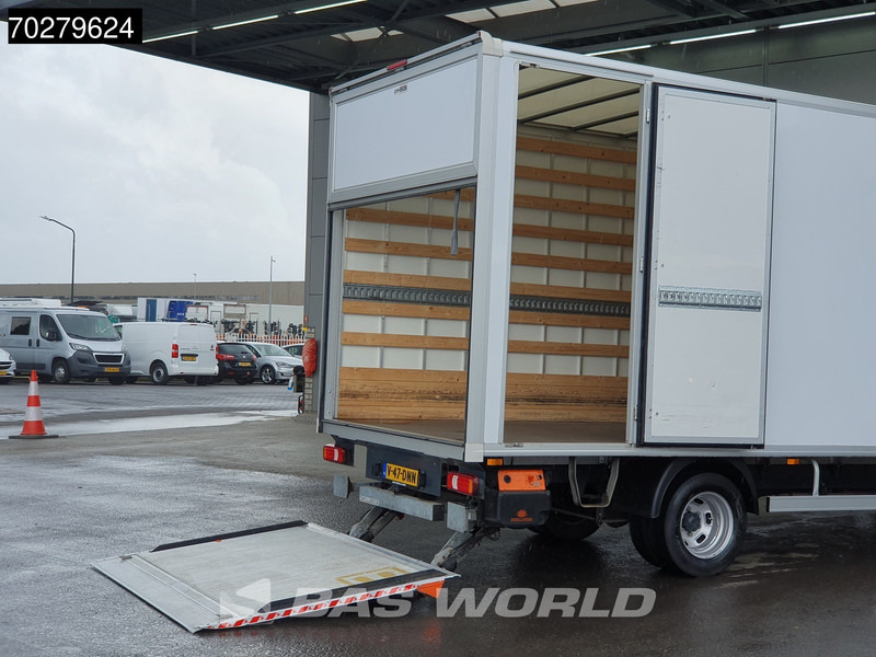 Iveco Daily 40C18 3.0L Automaat Laadklep Dubbellucht Zijdeur Meubelbak LED Navi Airco Cruise Camera Meubelbak Koffer 23m3 Airco Cruise contr - Bestelwagen gesloten laadbak: afbeelding 3 Iveco Daily 40C18 3.0L Automaat Laadklep Dubbellucht Zijdeur Meubelbak LED Navi Airco Cruise Camera Meubelbak Koffer 23m3 Airco Cruise contr - Bestelwagen gesloten laadbak: afbeelding 3
