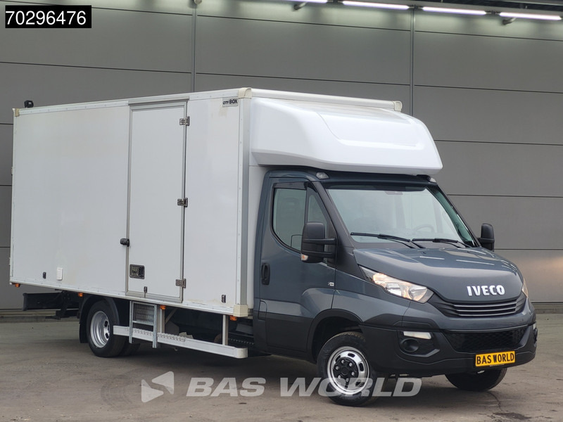 Iveco Daily 50C18 3.0L Automaat 3,5t Trekhaak Bakwagen Zijdeur Achterdeuren 180PK 5tons Navi Standkachel Euro6 Meubelbak Koffer Trekhaak - Bestelwagen gesloten laadbak: afbeelding 5 Iveco Daily 50C18 3.0L Automaat 3,5t Trekhaak Bakwagen Zijdeur Achterdeuren 180PK 5tons Navi Standkachel Euro6 Meubelbak Koffer Trekhaak - Bestelwagen gesloten laadbak: afbeelding 5