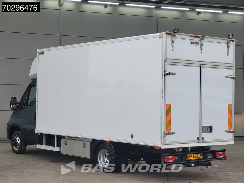 Iveco Daily 50C18 3.0L Automaat 3,5t Trekhaak Bakwagen Zijdeur Achterdeuren 180PK 5tons Navi Standkachel Euro6 Meubelbak Koffer Trekhaak - Bestelwagen gesloten laadbak: afbeelding 2 Iveco Daily 50C18 3.0L Automaat 3,5t Trekhaak Bakwagen Zijdeur Achterdeuren 180PK 5tons Navi Standkachel Euro6 Meubelbak Koffer Trekhaak - Bestelwagen gesloten laadbak: afbeelding 2