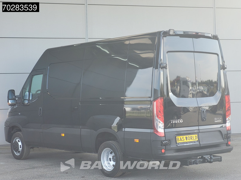 Iveco Daily 50C18 3.0L Automaat L2H2 Dubbellucht 3,5t Trekhaak Airco Cruise Euro6 L2 12m3 Airco Trekhaak Cruise control - Gesloten bestelwagen: afbeelding 2 Iveco Daily 50C18 3.0L Automaat L2H2 Dubbellucht 3,5t Trekhaak Airco Cruise Euro6 L2 12m3 Airco Trekhaak Cruise control - Gesloten bestelwagen: afbeelding 2