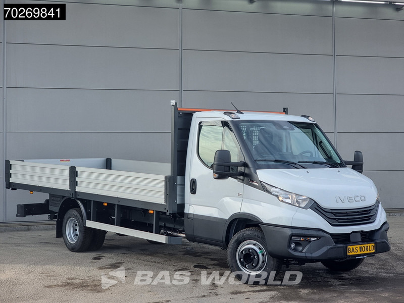 Iveco Daily 70C18 3.0L Automaat 525cm Open laadbak Trekhaak ACC Navi Airco Pickup Pritsche Airco Trekhaak - Bestelwagen met open laadbak: afbeelding 3 Iveco Daily 70C18 3.0L Automaat 525cm Open laadbak Trekhaak ACC Navi Airco Pickup Pritsche Airco Trekhaak - Bestelwagen met open laadbak: afbeelding 3