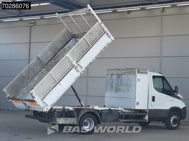 Iveco Daily 72C18 3.0L Kipper Dubbellucht 3,5t Trekhaak Airco Cruise Euro6 Tipper Benne Kieper 3m3 Airco Trekhaak Cruise control - Kipper bestelwagen: afbeelding 2 Iveco Daily 72C18 3.0L Kipper Dubbellucht 3,5t Trekhaak Airco Cruise Euro6 Tipper Benne Kieper 3m3 Airco Trekhaak Cruise control - Kipper bestelwagen: afbeelding 2