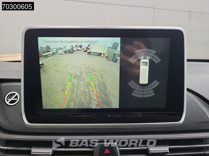 Leasing Maxus Deliver 9 L3H2 Airco Cruise Camera Parkeersensoren 10-inch Display CarPlay Euro6 L3 Airco Cruise control Maxus Deliver 9 L3H2 Airco Cruise Camera Parkeersensoren 10-inch Display CarPlay Euro6 L3 Airco Cruise control: afbeelding 16 Leasing Maxus Deliver 9 L3H2 Airco Cruise Camera Parkeersensoren 10-inch Display CarPlay Euro6 L3 Airco Cruise control Maxus Deliver 9 L3H2 Airco Cruise Camera Parkeersensoren 10-inch Display CarPlay Euro6 L3 Airco Cruise control: afbeelding 16