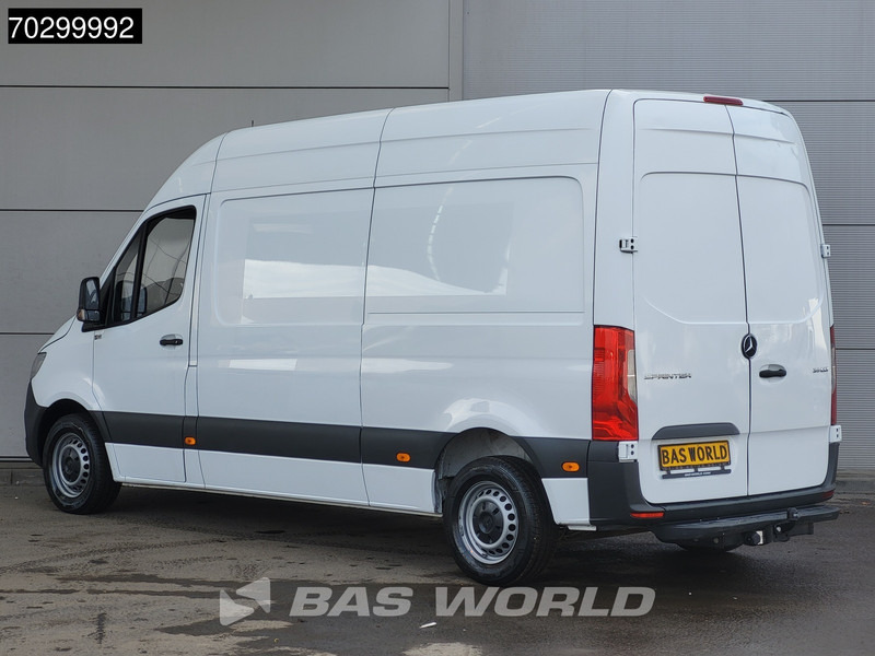 Mercedes-Benz Sprinter 311 CDI L2H2 Airco Cruise MBUX CarPlay Euro6 L2 Airco Trekhaak Cruise control - Kleine bestelwagen: afbeelding 2 Mercedes-Benz Sprinter 311 CDI L2H2 Airco Cruise MBUX CarPlay Euro6 L2 Airco Trekhaak Cruise control - Kleine bestelwagen: afbeelding 2