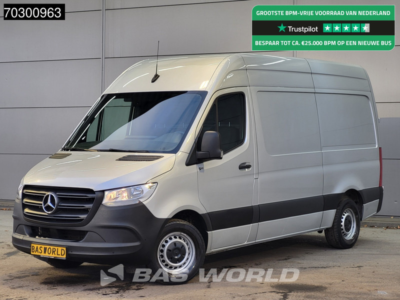 Mercedes-Benz Sprinter 315 CDI Automaat L2H2 150PK Airco Camera Parkeersensoren MBUX CarPlay Euro6 L2 12m3 Airco - Kleine bestelwagen: afbeelding 1 Mercedes-Benz Sprinter 315 CDI Automaat L2H2 150PK Airco Camera Parkeersensoren MBUX CarPlay Euro6 L2 12m3 Airco - Kleine bestelwagen: afbeelding 1