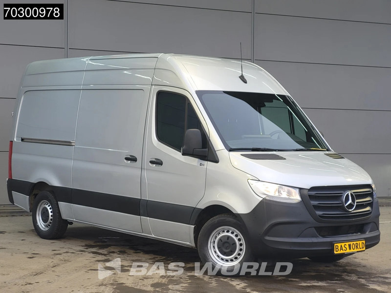 Mercedes-Benz Sprinter 315 CDI Automaat L2H2 150PK Airco Camera Parkeersensoren MBUX CarPlay Euro6 L2 Airco - Kleine bestelwagen: afbeelding 5 Mercedes-Benz Sprinter 315 CDI Automaat L2H2 150PK Airco Camera Parkeersensoren MBUX CarPlay Euro6 L2 Airco - Kleine bestelwagen: afbeelding 5