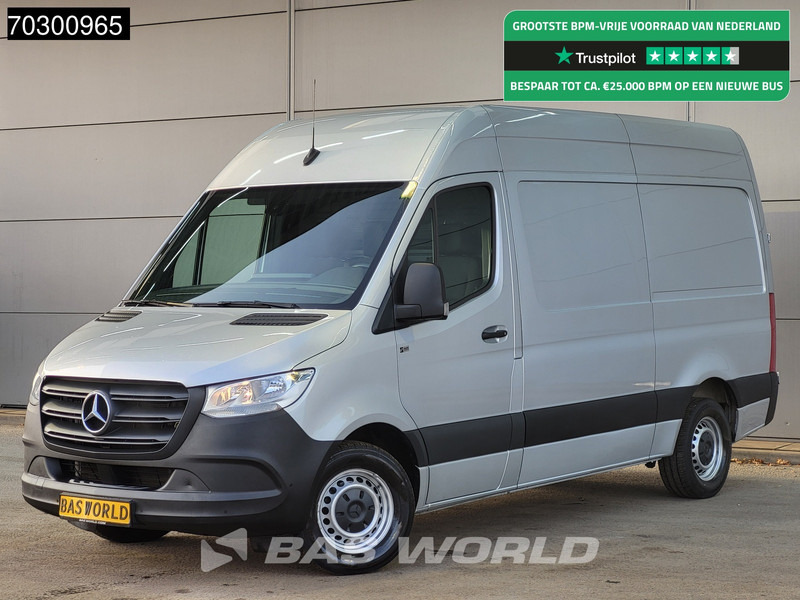 Mercedes-Benz Sprinter 315 CDI Automaat L2H2 150PK Airco Camera Parkeersensoren MBUX CarPlay Euro6 L2 Airco - Kleine bestelwagen: afbeelding 1 Mercedes-Benz Sprinter 315 CDI Automaat L2H2 150PK Airco Camera Parkeersensoren MBUX CarPlay Euro6 L2 Airco - Kleine bestelwagen: afbeelding 1