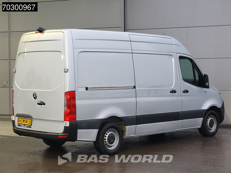 Mercedes-Benz Sprinter 315 CDI Automaat L2H2 150PK Airco Camera Parkeersensoren MBUX CarPlay Euro6 L2 Airco - Kleine bestelwagen: afbeelding 5 Mercedes-Benz Sprinter 315 CDI Automaat L2H2 150PK Airco Camera Parkeersensoren MBUX CarPlay Euro6 L2 Airco - Kleine bestelwagen: afbeelding 5