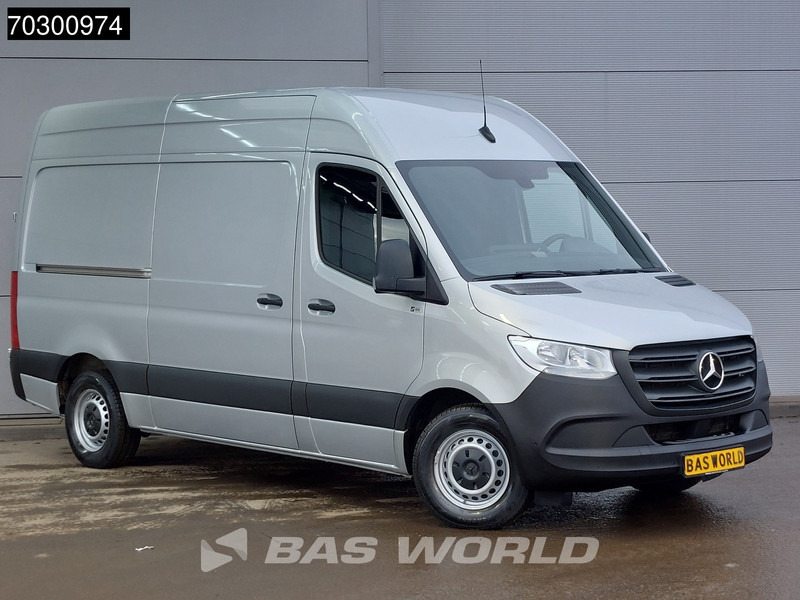 Mercedes-Benz Sprinter 315 CDI Automaat L2H2 150PK Airco Camera Parkeersensoren MBUX CarPlay Euro6 L2 Airco - Kleine bestelwagen: afbeelding 5 Mercedes-Benz Sprinter 315 CDI Automaat L2H2 150PK Airco Camera Parkeersensoren MBUX CarPlay Euro6 L2 Airco - Kleine bestelwagen: afbeelding 5