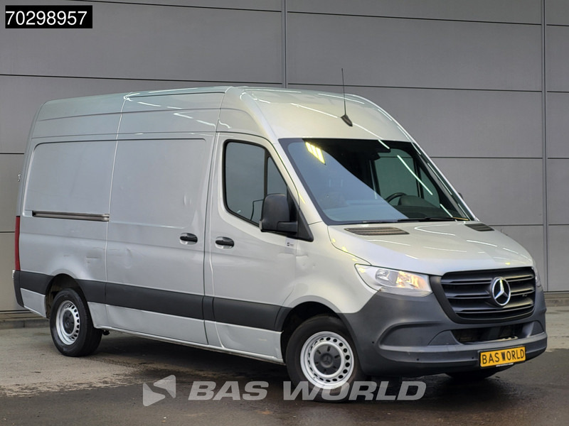 Mercedes-Benz Sprinter 315 CDI Automaat L2H2 150PK Airco Camera Parkeersensoren MBUX CarPlay Euro6 L2 Airco - Kleine bestelwagen: afbeelding 5 Mercedes-Benz Sprinter 315 CDI Automaat L2H2 150PK Airco Camera Parkeersensoren MBUX CarPlay Euro6 L2 Airco - Kleine bestelwagen: afbeelding 5