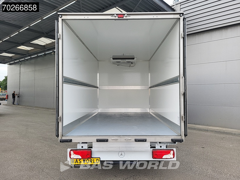 Mercedes-Benz Sprinter 315 CDI Koelwagen Achterdeuren Thermo King C-250 Airco MBUX Koel Koeler Kühl Kühler Kühlwagen Kühlkoffer 17m3 Airco - Koelwagen: afbeelding 3 Mercedes-Benz Sprinter 315 CDI Koelwagen Achterdeuren Thermo King C-250 Airco MBUX Koel Koeler Kühl Kühler Kühlwagen Kühlkoffer 17m3 Airco - Koelwagen: afbeelding 3