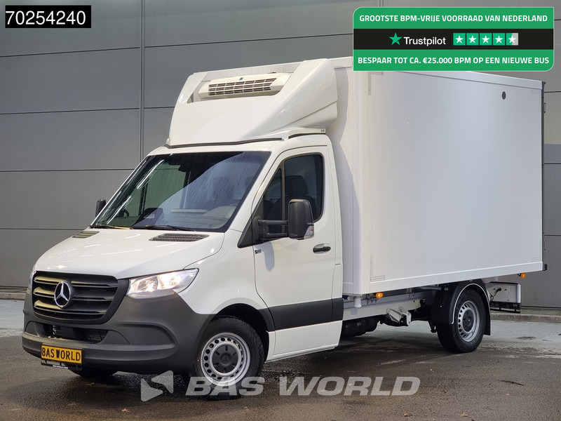 Mercedes-Benz Sprinter 315 CDI Koelwagen Thermo King V-300max 230V stekker Bakwagen Koel Kühlwagen 13m3 Airco Cruise control - Koelwagen: afbeelding 1 Mercedes-Benz Sprinter 315 CDI Koelwagen Thermo King V-300max 230V stekker Bakwagen Koel Kühlwagen 13m3 Airco Cruise control - Koelwagen: afbeelding 1