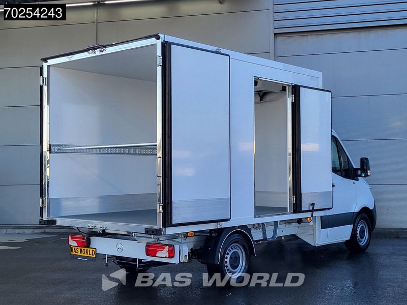 Mercedes-Benz Sprinter 315 CDI Koelwagen Thermo King V-300max 230V stekker Bakwagen Koel Kühlwagen 13m3 Airco Cruise control - Koelwagen: afbeelding 5 Mercedes-Benz Sprinter 315 CDI Koelwagen Thermo King V-300max 230V stekker Bakwagen Koel Kühlwagen 13m3 Airco Cruise control - Koelwagen: afbeelding 5