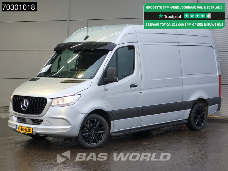 Mercedes-Benz Sprinter 315 CDI Special Edition Automaat L2H2 Trekhaak 150PK Airco Camera Parkeersensoren MBUX CarPlay Euro6 L2 12m3 Airco - Kleine bestelwagen: afbeelding 1 Mercedes-Benz Sprinter 315 CDI Special Edition Automaat L2H2 Trekhaak 150PK Airco Camera Parkeersensoren MBUX CarPlay Euro6 L2 12m3 Airco - Kleine bestelwagen: afbeelding 1