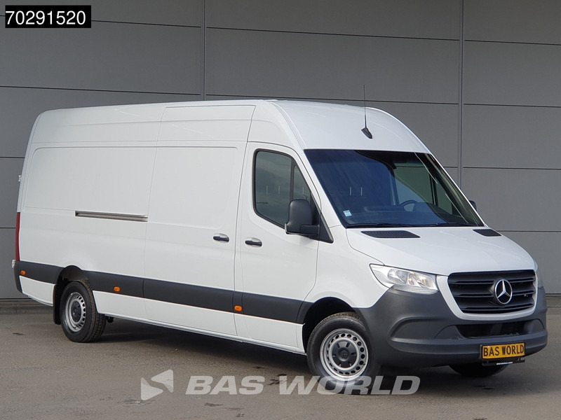Mercedes-Benz Sprinter 319 CDI Automaat 190PK L3H2 Airco Cruise Camera Parkeersensoren MBUX CarPlay Euro6 L3 15m3 Airco Cruise control - Gesloten bestelwagen: afbeelding 3 Mercedes-Benz Sprinter 319 CDI Automaat 190PK L3H2 Airco Cruise Camera Parkeersensoren MBUX CarPlay Euro6 L3 15m3 Airco Cruise control - Gesloten bestelwagen: afbeelding 3