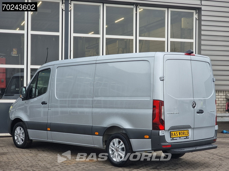 Mercedes-Benz Sprinter 319 CDI Automaat L2H1 2025model ACC LED Navi Camera Velgen 9m3 Airco - Gesloten bestelwagen: afbeelding 2 Mercedes-Benz Sprinter 319 CDI Automaat L2H1 2025model ACC LED Navi Camera Velgen 9m3 Airco - Gesloten bestelwagen: afbeelding 2