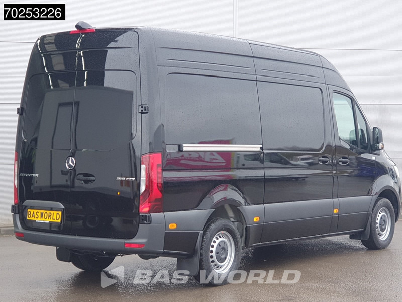 Mercedes-Benz Sprinter 319 CDI Automaat L2H2 model 2025 Camera MBUX LED Airco Cruise 11m3 Airco Cruise control - Gesloten bestelwagen: afbeelding 5 Mercedes-Benz Sprinter 319 CDI Automaat L2H2 model 2025 Camera MBUX LED Airco Cruise 11m3 Airco Cruise control - Gesloten bestelwagen: afbeelding 5