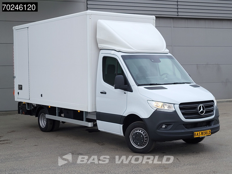 Mercedes-Benz Sprinter 515 CDI Automaat 1000kg Laadklep Dubbellucht Bakwagen MBUX Airco Cruise MBUX Koffer Meubelbak 21m3 Airco Cruise control - Bestelwagen gesloten laadbak: afbeelding 2 Mercedes-Benz Sprinter 515 CDI Automaat 1000kg Laadklep Dubbellucht Bakwagen MBUX Airco Cruise MBUX Koffer Meubelbak 21m3 Airco Cruise control - Bestelwagen gesloten laadbak: afbeelding 2