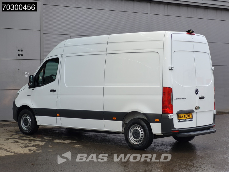 Mercedes-Benz eSprinter 312 L2H2 100% Elektrisch 55kWh 168km WLTP Airco Camera Airco - Gesloten bestelwagen, Elektrische bedrijfswagen: afbeelding 2 Mercedes-Benz eSprinter 312 L2H2 100% Elektrisch 55kWh 168km WLTP Airco Camera Airco - Gesloten bestelwagen, Elektrische bedrijfswagen: afbeelding 2