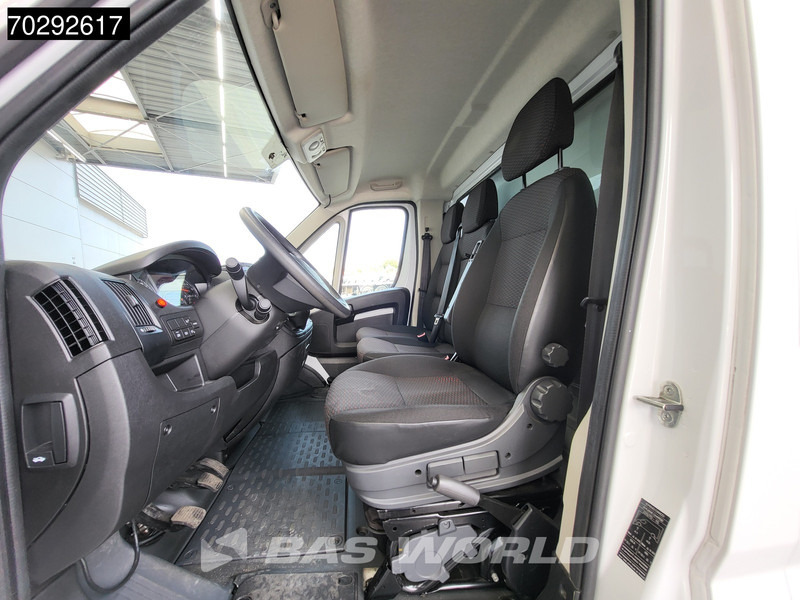 Leasing Opel Movano 140PK Laadklep Bakwagen Airco Camera Cruise D'Hollandia Meubelbak Koffer 18m3 Airco Cruise control Opel Movano 140PK Laadklep Bakwagen Airco Camera Cruise D'Hollandia Meubelbak Koffer 18m3 Airco Cruise control: afbeelding 10 Leasing Opel Movano 140PK Laadklep Bakwagen Airco Camera Cruise D'Hollandia Meubelbak Koffer 18m3 Airco Cruise control Opel Movano 140PK Laadklep Bakwagen Airco Camera Cruise D'Hollandia Meubelbak Koffer 18m3 Airco Cruise control: afbeelding 10