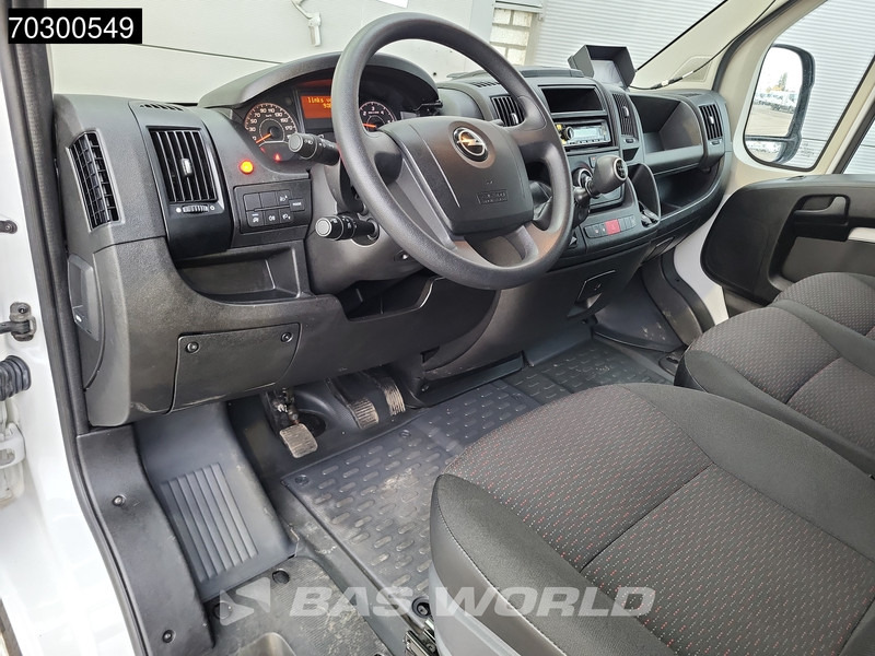 Bestelwagen gesloten laadbak Opel Movano 140PK Laadklep Bakwagen Airco Cruise Camera D'Hollandia Euro6 Meubelbak Koffer Airco Cruise control: afbeelding 11 Bestelwagen gesloten laadbak Opel Movano 140PK Laadklep Bakwagen Airco Cruise Camera D'Hollandia Euro6 Meubelbak Koffer Airco Cruise control: afbeelding 11