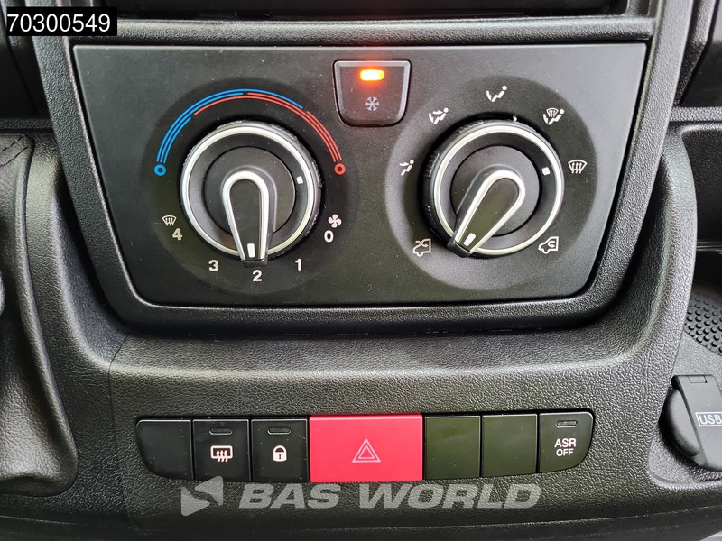 Bestelwagen gesloten laadbak Opel Movano 140PK Laadklep Bakwagen Airco Cruise Camera D'Hollandia Euro6 Meubelbak Koffer Airco Cruise control: afbeelding 12 Bestelwagen gesloten laadbak Opel Movano 140PK Laadklep Bakwagen Airco Cruise Camera D'Hollandia Euro6 Meubelbak Koffer Airco Cruise control: afbeelding 12