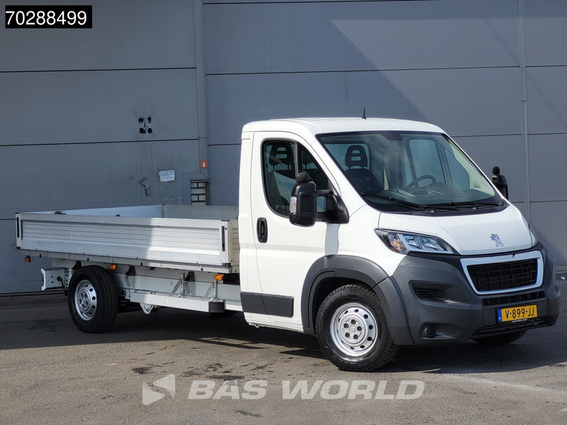 Peugeot Boxer 165PK Open Laadbak Luchtvering Trekhaak Navi Airco Euro6 Pritsche Pickup Open Box Airco Trekhaak - Bestelwagen met open laadbak: afbeelding 3 Peugeot Boxer 165PK Open Laadbak Luchtvering Trekhaak Navi Airco Euro6 Pritsche Pickup Open Box Airco Trekhaak - Bestelwagen met open laadbak: afbeelding 3
