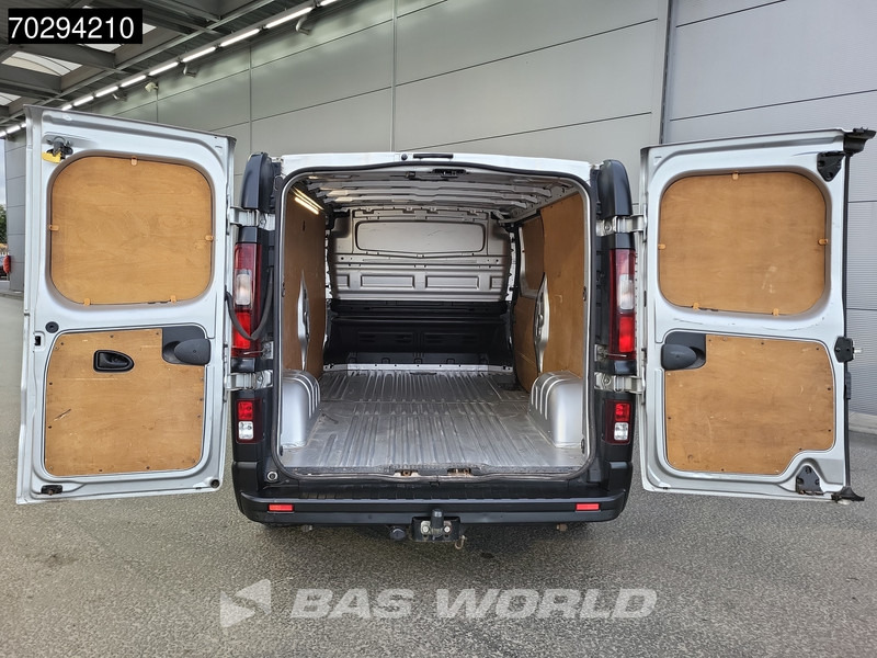 Renault Trafic 125PK L2 Airco Cruise Trekhaak L2H1 Airco Trekhaak Cruise control - Kleine bestelwagen: afbeelding 3 Renault Trafic 125PK L2 Airco Cruise Trekhaak L2H1 Airco Trekhaak Cruise control - Kleine bestelwagen: afbeelding 3