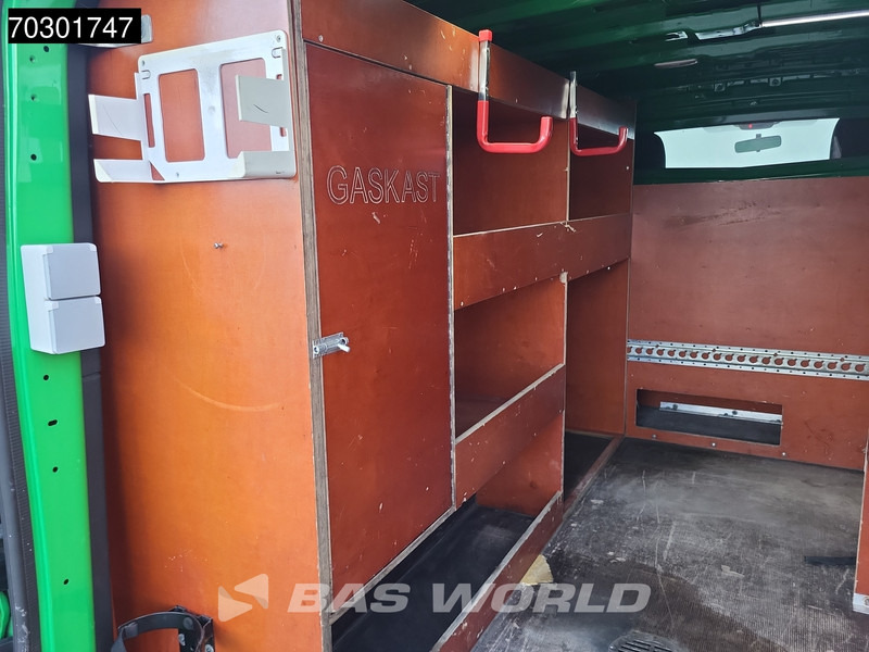 Kleine bestelwagen Renault Trafic 125PK L2H1 Trekhaak Navi Airco Cruise Camera Parkeersensoren APK 07-2026 Euro6 L2 Airco Trekhaak Cruise control: afbeelding 8 Kleine bestelwagen Renault Trafic 125PK L2H1 Trekhaak Navi Airco Cruise Camera Parkeersensoren APK 07-2026 Euro6 L2 Airco Trekhaak Cruise control: afbeelding 8