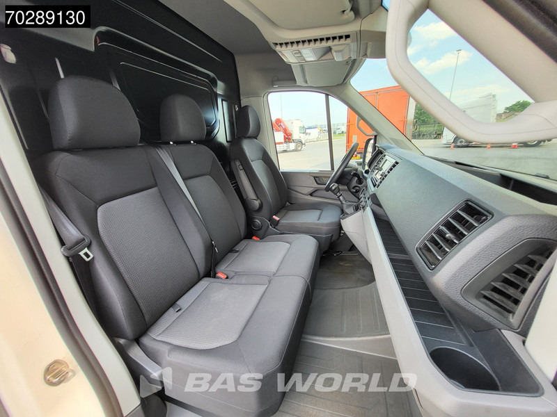 Gesloten bestelwagen Volkswagen Crafter 140pk L4H3 Trekhaak Airco Cruise Camera Parkeersensoren Euro6 L3H2 15m3 Airco Cruise control: afbeelding 12