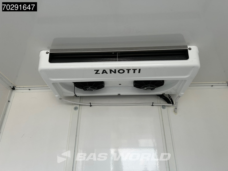 Iveco Daily 35S18 3.0L Automaat Laadklep Koelwagen Zanotti Z380 230v Stekker ACC Navi Airco Camera Euro6 Bakwagen Gekoeld Koel Koeler Kühl K - Koelwagen: afbeelding 5 Iveco Daily 35S18 3.0L Automaat Laadklep Koelwagen Zanotti Z380 230v Stekker ACC Navi Airco Camera Euro6 Bakwagen Gekoeld Koel Koeler Kühl K - Koelwagen: afbeelding 5