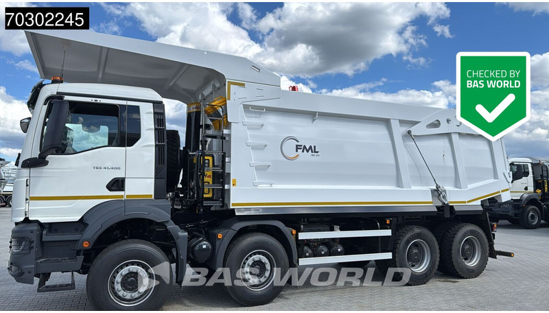 MAN TGS 41.400 8X4 23m3 Wielton Mining tipper Manual Steel suspension EURO 2 - Kipper vrachtwagen: afbeelding 1 MAN TGS 41.400 8X4 23m3 Wielton Mining tipper Manual Steel suspension EURO 2 - Kipper vrachtwagen: afbeelding 1