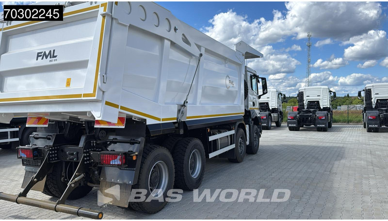 MAN TGS 41.400 8X4 23m3 Wielton Mining tipper Manual Steel suspension EURO 2 - Kipper vrachtwagen: afbeelding 2 MAN TGS 41.400 8X4 23m3 Wielton Mining tipper Manual Steel suspension EURO 2 - Kipper vrachtwagen: afbeelding 2