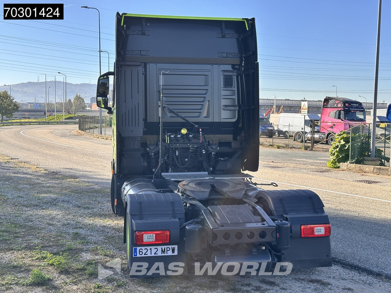 Iveco S-Way 460 4X2 Metallica Edition! LNG Full-Air Retarder 2xTanks Standklima Euro 6 - Trekker: afbeelding 2 Iveco S-Way 460 4X2 Metallica Edition! LNG Full-Air Retarder 2xTanks Standklima Euro 6 - Trekker: afbeelding 2