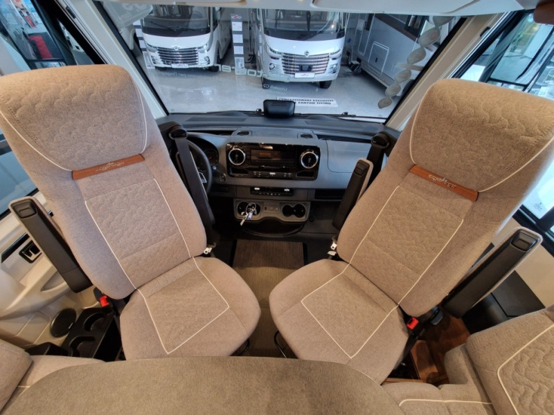 Carthago Carthago C2 Tourer I Mercedes 145 RB-LE - Integraal camper: afbeelding 5 Carthago Carthago C2 Tourer I Mercedes 145 RB-LE - Integraal camper: afbeelding 5