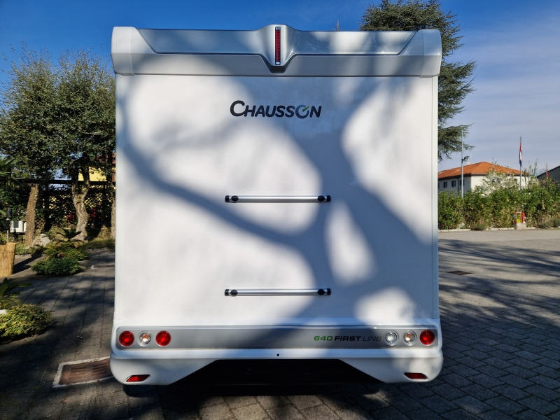Chausson 640 First Line Ford - Half integraal camper: afbeelding 3 Chausson 640 First Line Ford - Half integraal camper: afbeelding 3