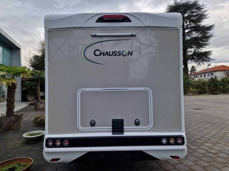 Chausson 788 Titanium Ultimate Ford M24 - Half integraal camper: afbeelding 3 Chausson 788 Titanium Ultimate Ford M24 - Half integraal camper: afbeelding 3