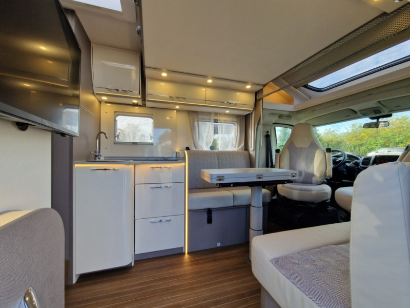 Etrusco T 7400 SBC - Half integraal camper: afbeelding 3 Etrusco T 7400 SBC - Half integraal camper: afbeelding 3